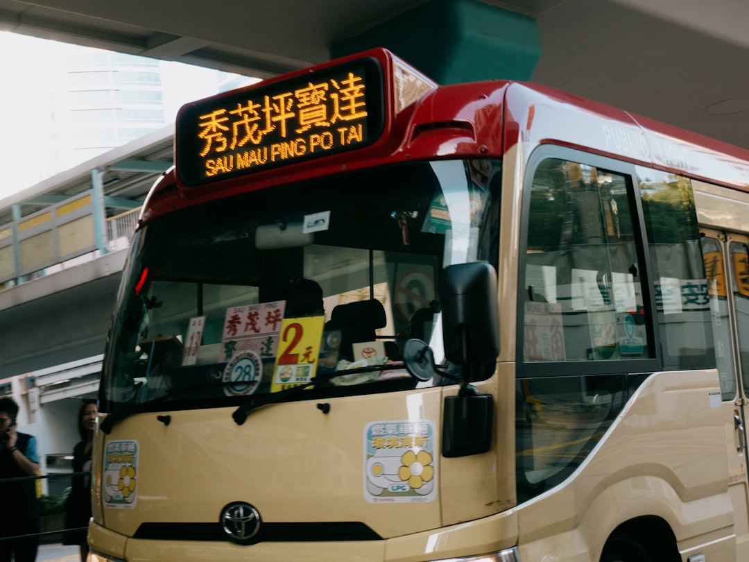 a-bus-that-is-sitting-in-the-street-8xk3fr-lct0